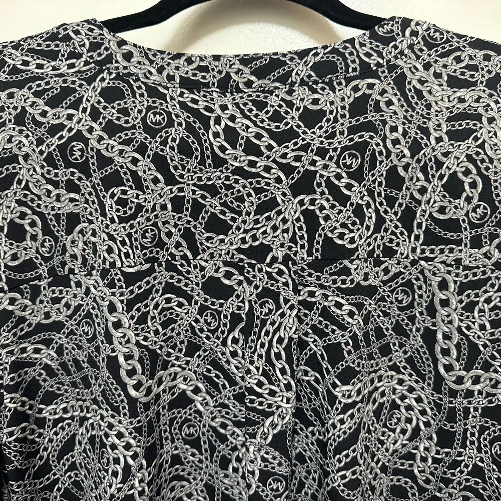 Michael Kors Chain Patterned Top in Black and White - Picture 6 of 8